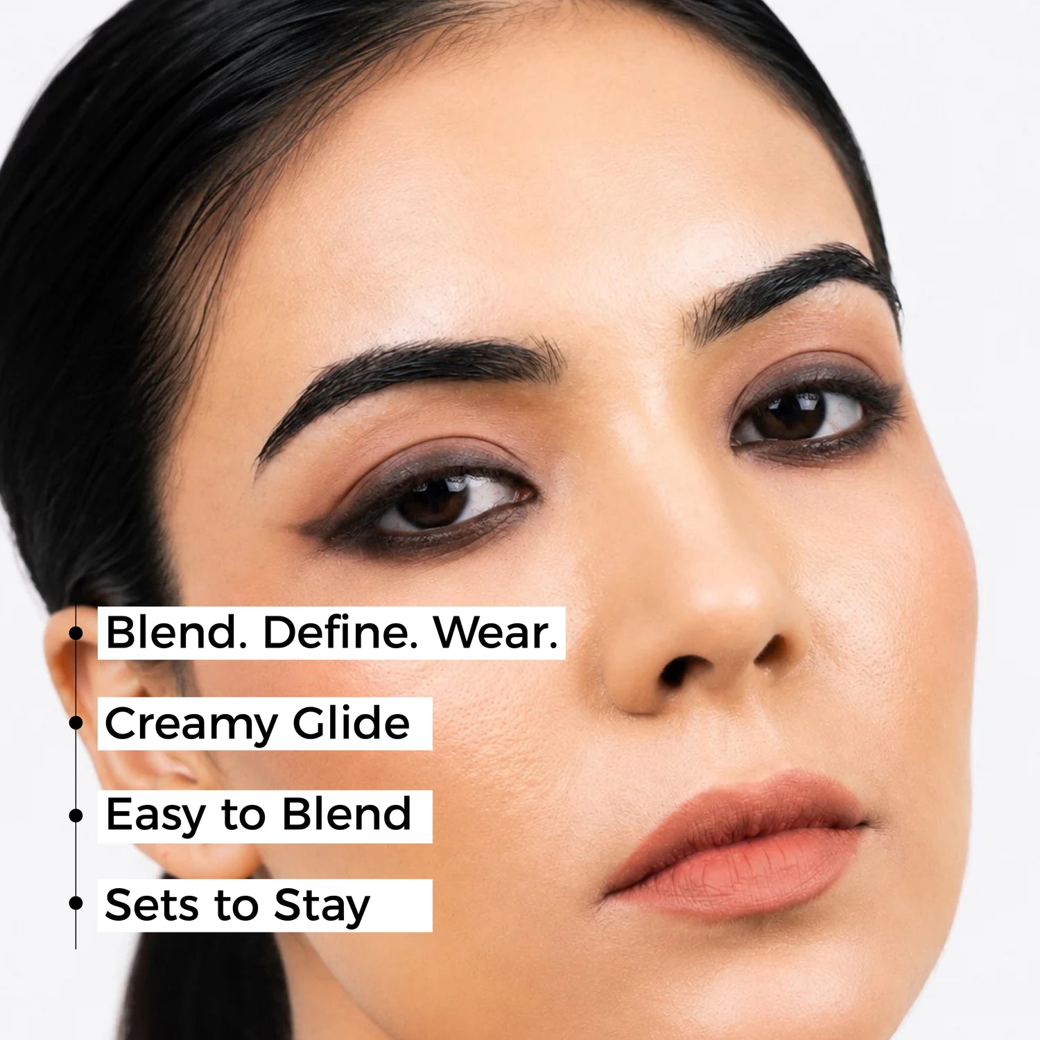 Long-lasting brown kajal eyeliner for everyday eyes